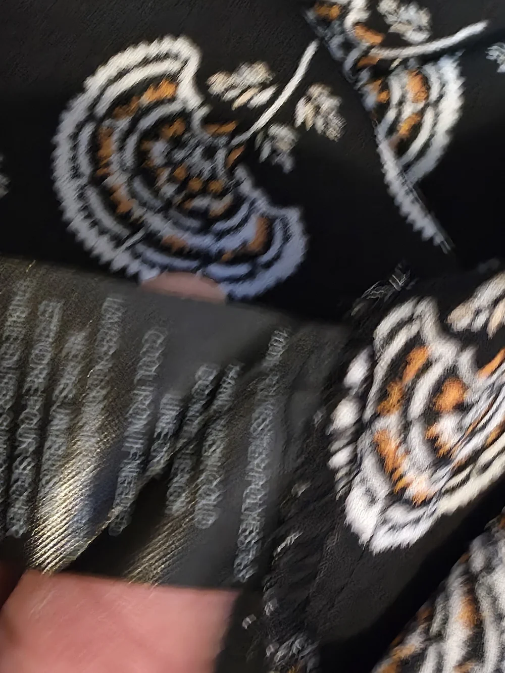 4/$67 Deal! Pleione Black Paisley Print Blouse - Picture 11 of 12